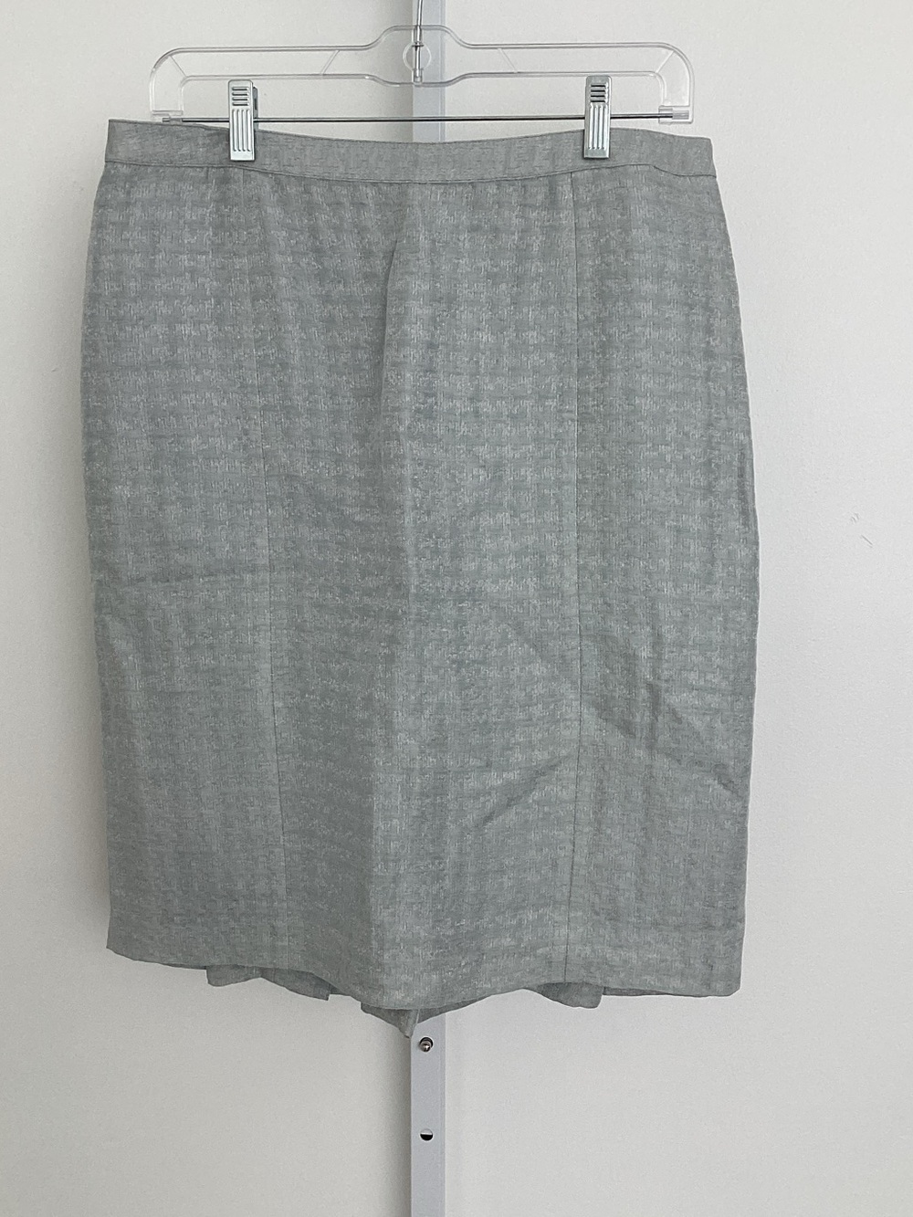 Armani Collezioni Light Gray Pencil Skirt